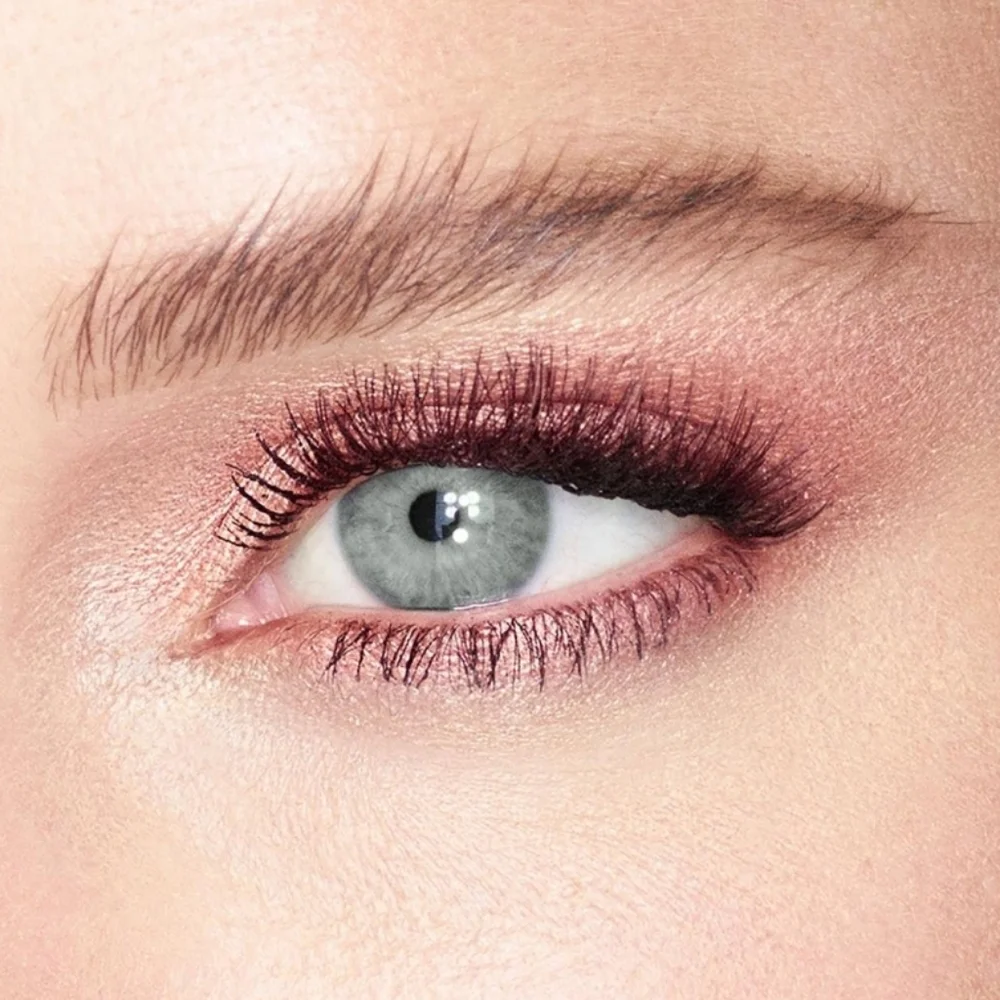 Charlotte Tilbury add shimmering